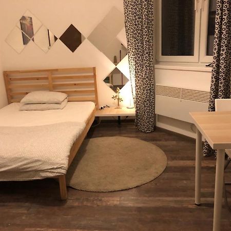 Studio Old Town By Dtm Properties Apartment Bucharest Luaran gambar