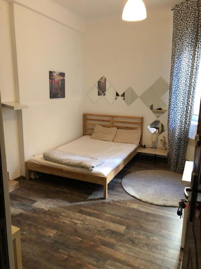 Studio Old Town By Dtm Properties Apartment Bucharest Luaran gambar
