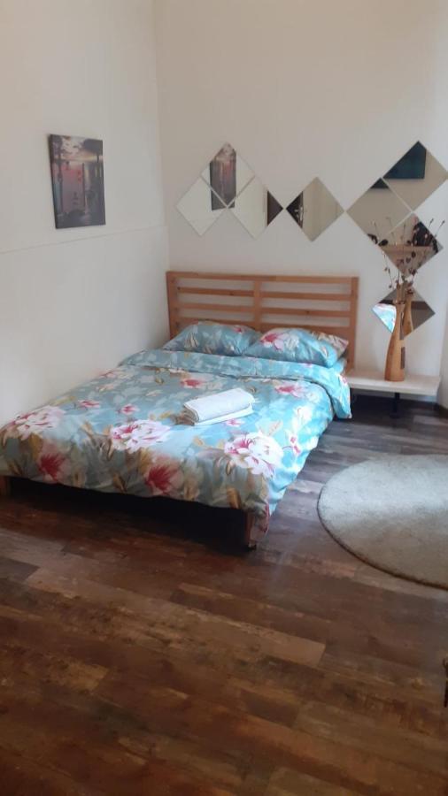 Studio Old Town By Dtm Properties Apartment Bucharest Luaran gambar